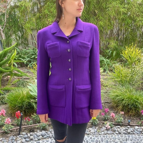 CHANEL Vintage 1995 Fall Winter 95A Wool Purple Gold Button Blazer